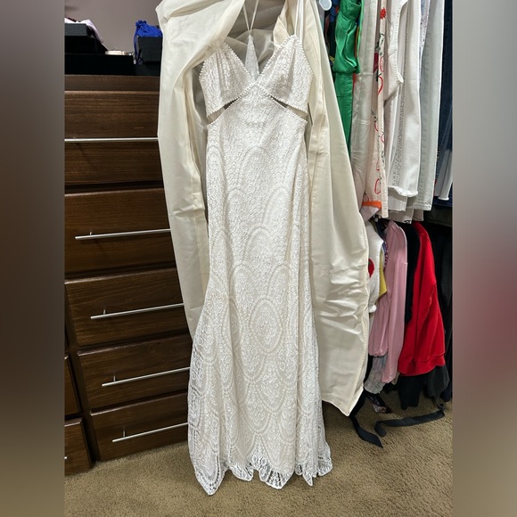 Anthropologie Rish  Flora Wedding Gown- NWT size 4- never worn tried on once - Picture 9 of 10